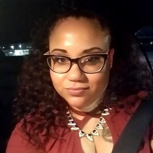 Meet your Posher, Kiona